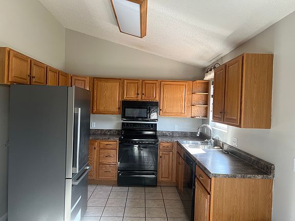 4th image of 108 Glen Ayre Dr