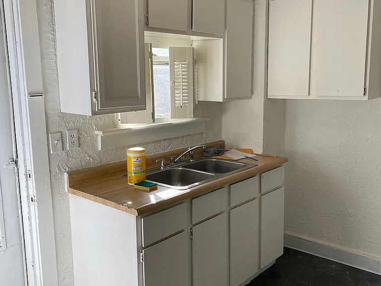 614 Grafton Ave — Photo 16