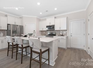 2043 Harlequin Dr, Indian Trail, NC 28079