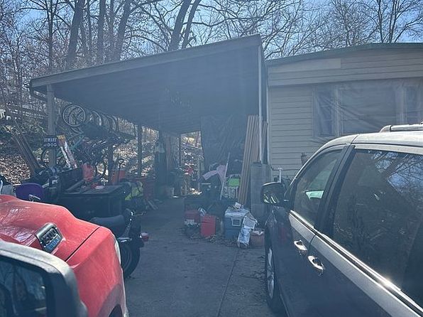 4 Lakeview Ave, Bella Vista, AR 72714