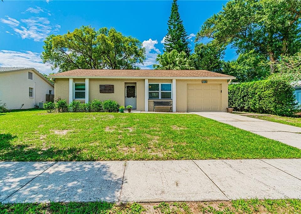 1st image of 2579 Elderberry Dr