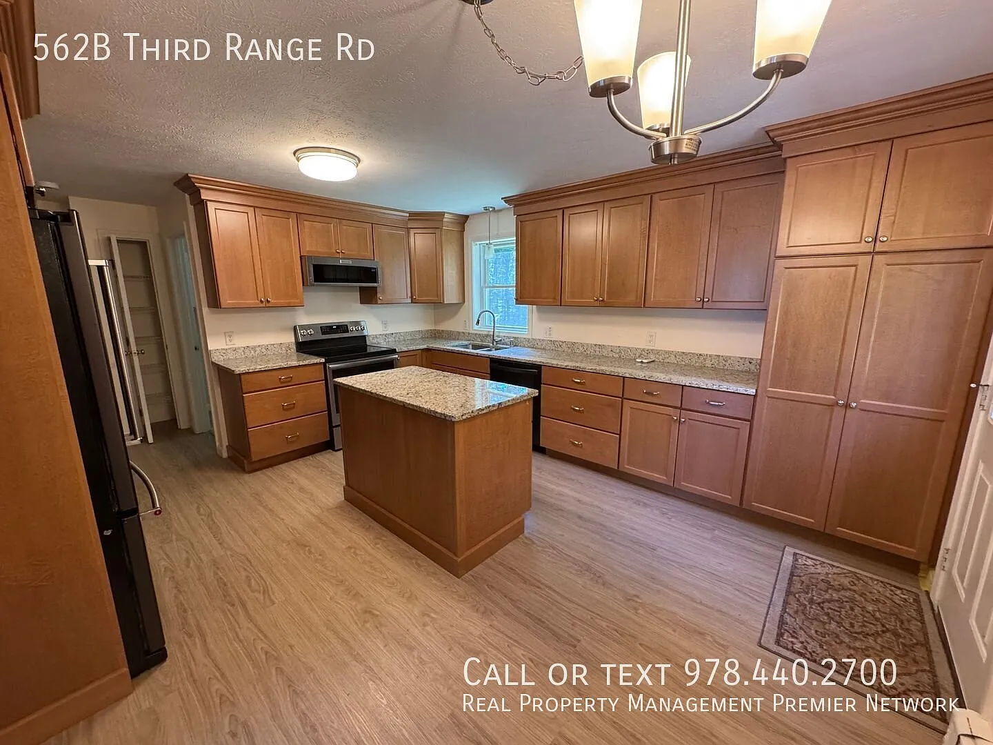 2 Bedroom in Pembroke — Photo 1