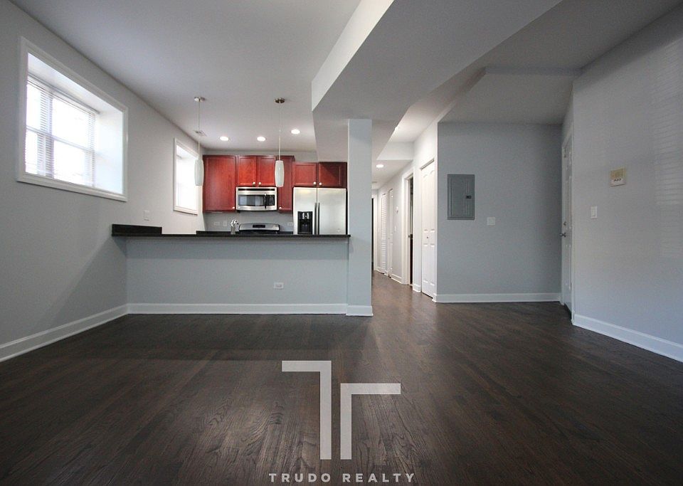 1st image of 7357 N Ashland Blvd