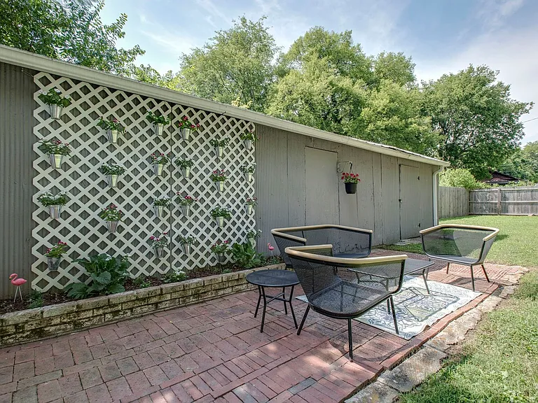 919 Sharpe Ave — Photo 21