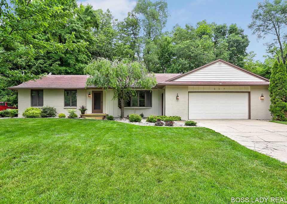 1st image of 217 Cliffwood Ave