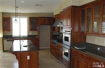 2nd image of 1817 Landmark Dr