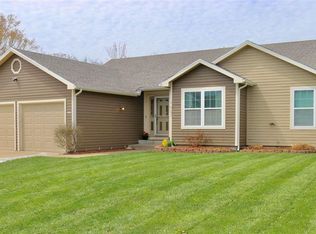 1021 College Blvd, Lawrence, KS 66049