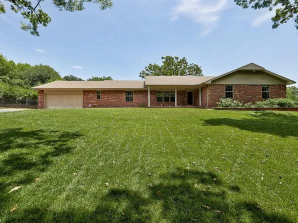 5812 Parkhurst Rd, Edmond, OK 73034