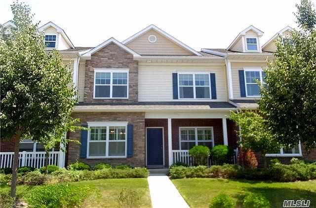 1st image of 25 Lager Ln