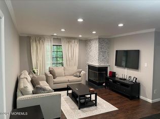 1306 Stoneridge Cir #1306, Helmetta, NJ