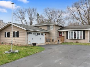 543 Norman Dr, Cary, IL