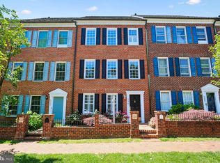 536 Tschiffely Square Rd, Gaithersburg, MD 20878