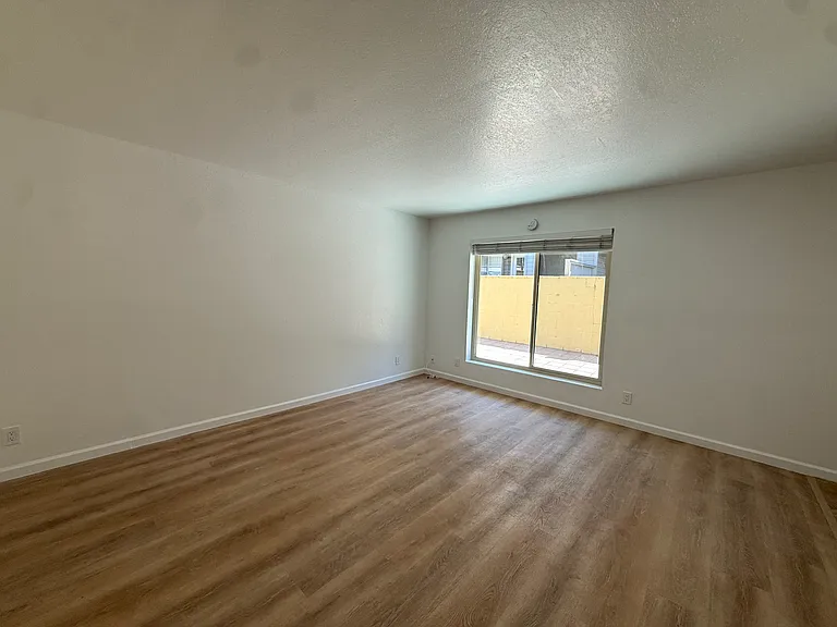 1141 E Foothill Blvd #5 — Photo 6