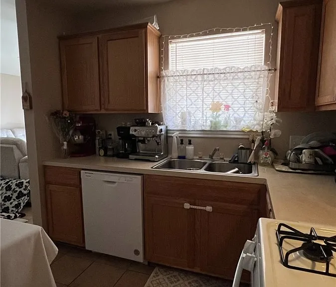 2311 Axis Ct — Photo 5