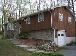 12 Spring Mountain Rd, Califon, NJ 07830