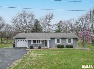 608 S Park Dr, Goreville, IL 62939