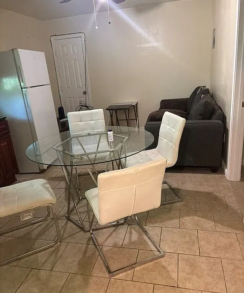5411 San Fernando St #2A — Photo 7