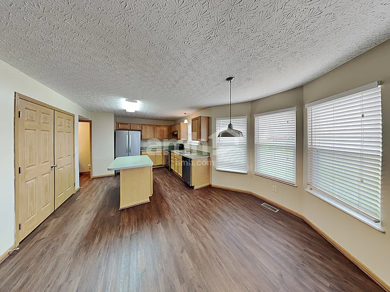 7630 Blacklick Ridge Blvd — Photo 5