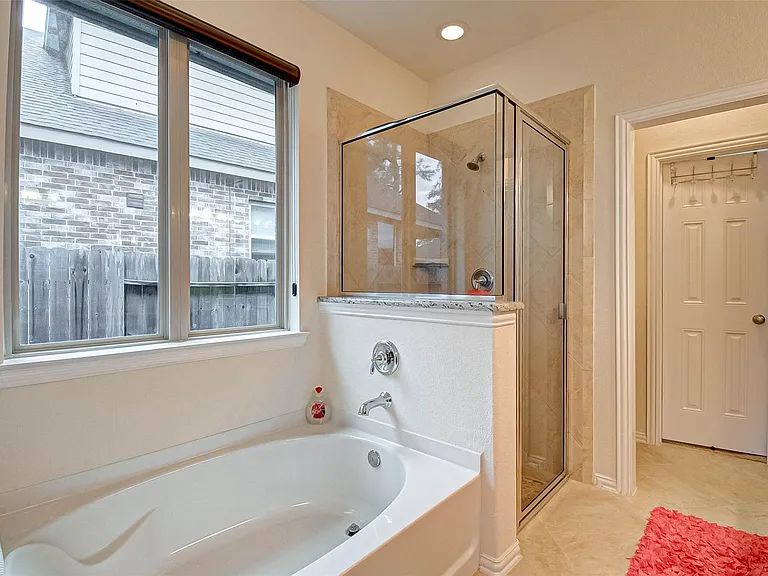 8219 Peppervine Ct — Photo 26