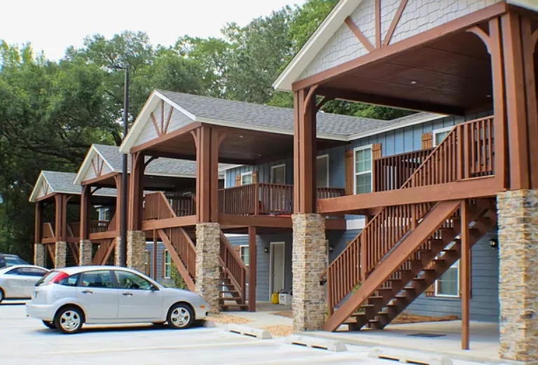 The Woodlands Apartments — Photo 1