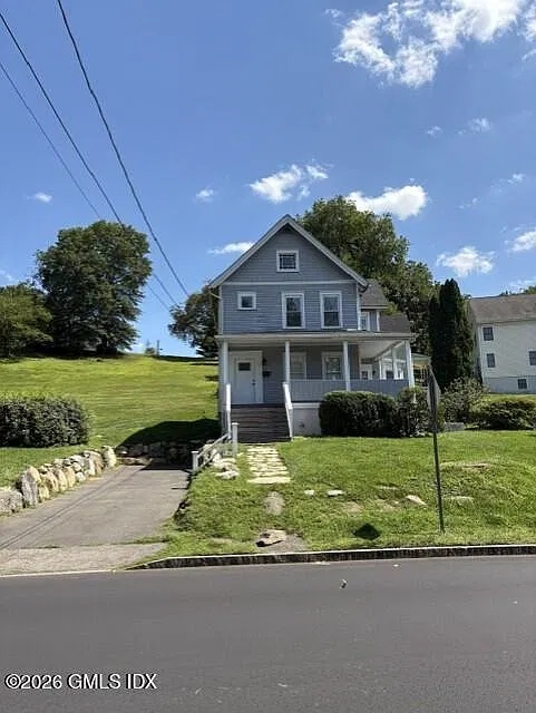 3 bed, 2.5 bath, 1664 sqft, $4,000 — Photo 2