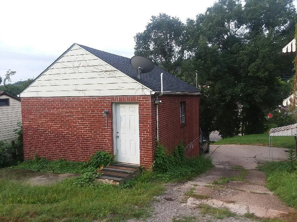 2nd image of 656A Cross Lanes Dr
