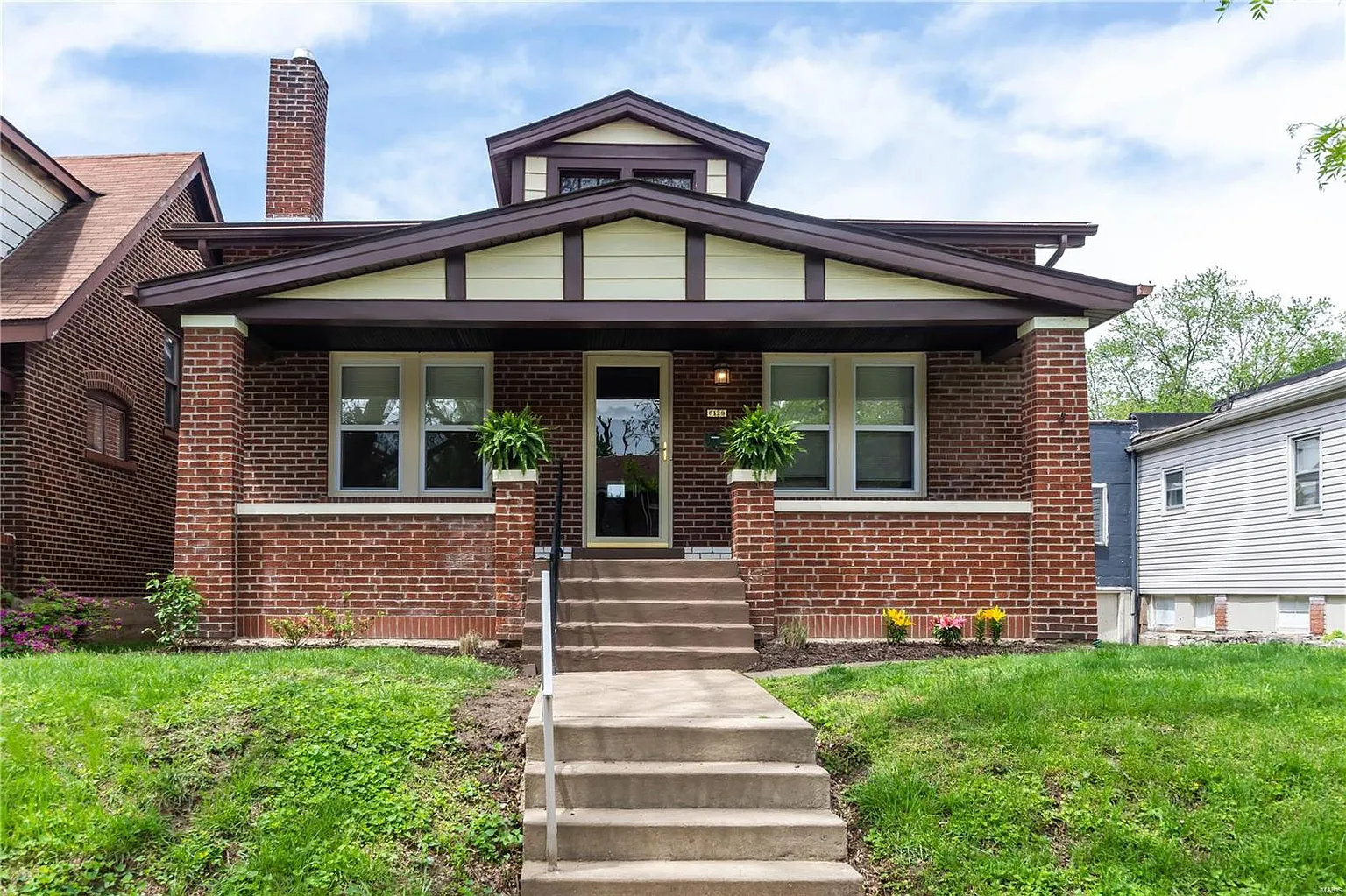 6129 Colorado Ave photo 1