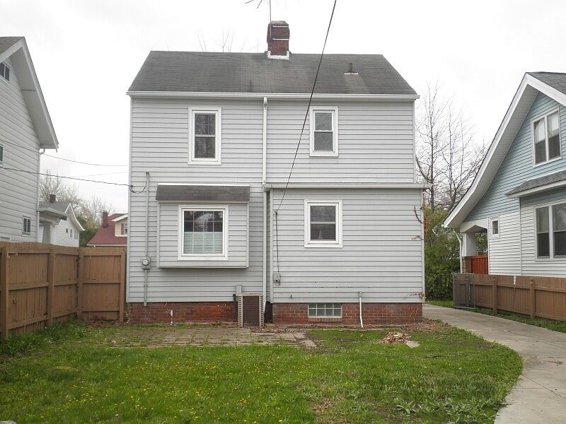 2nd image of 18220 Flamingo Ave