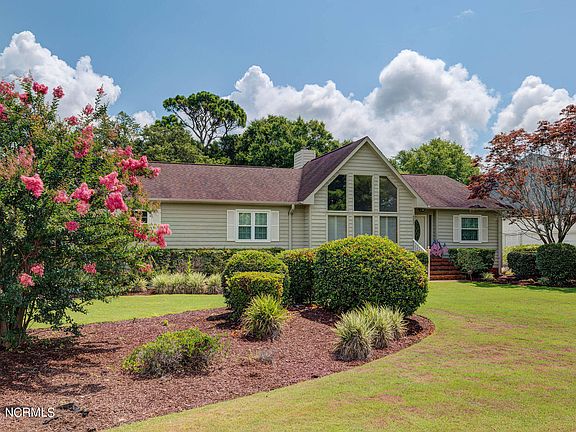 2nd image of 6223 Sugar Pine Drive