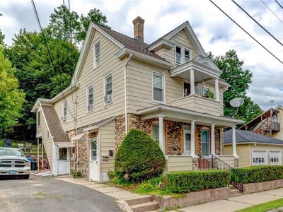 51 Locust St, Bristol, CT, 06010