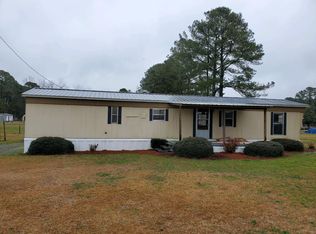 5880 Hobbton Hwy, Clinton, NC 28328