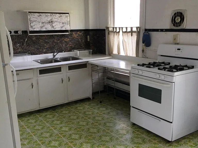 108 Elston Pl #3 — Photo 7