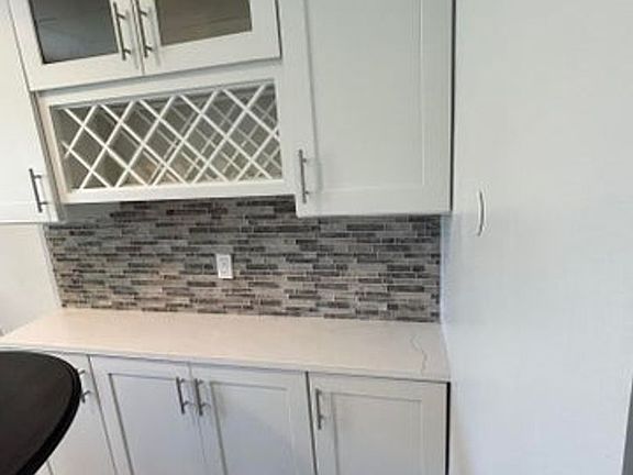 4th image of 6579 Country Wood Way