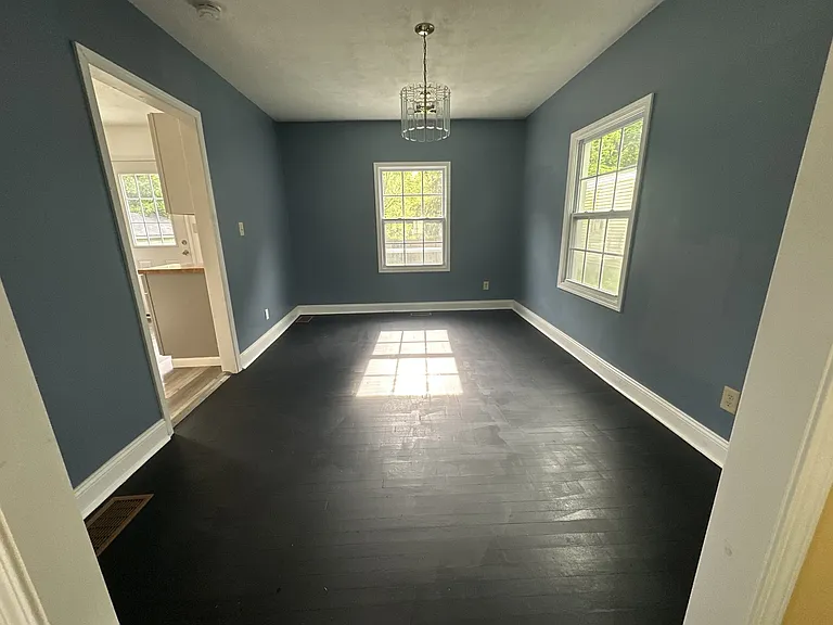 275 Goodview Ave — Photo 25