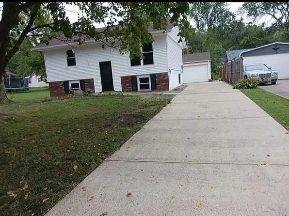 1429 Hamlin Dr, Ashtabula, OH 44004