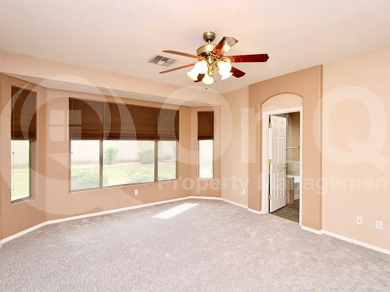 1199 E Browning Pl — Photo 11