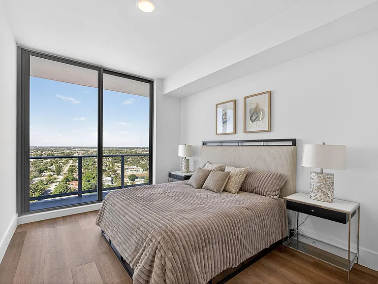 220 Lake Shore Dr #1906 — Photo 26