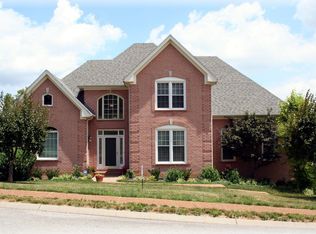177 Mansker Park Dr, Hendersonville, TN 37075