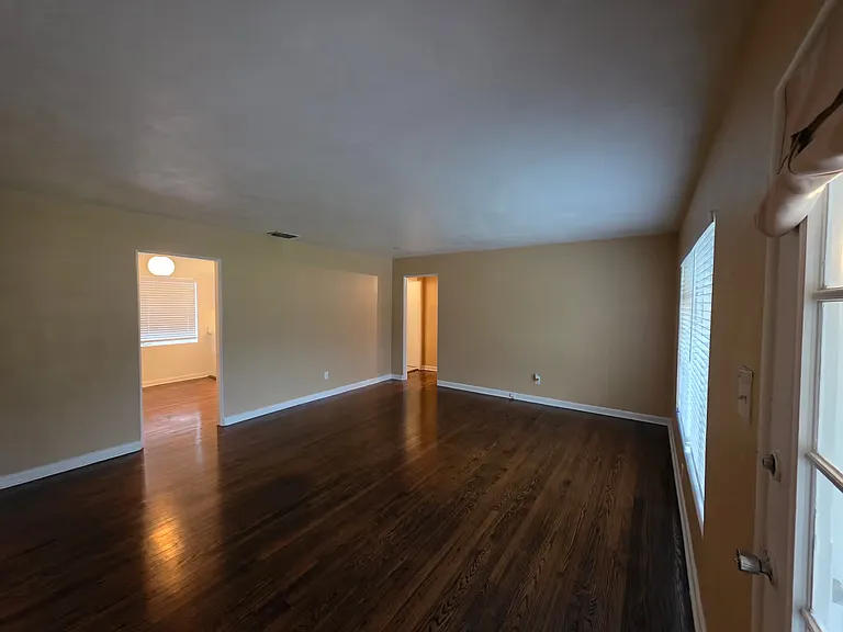 7165 Conway Cir — Photo 16