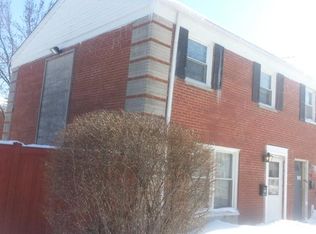 833 McHenry Rd APT B, Wheeling, IL 60090