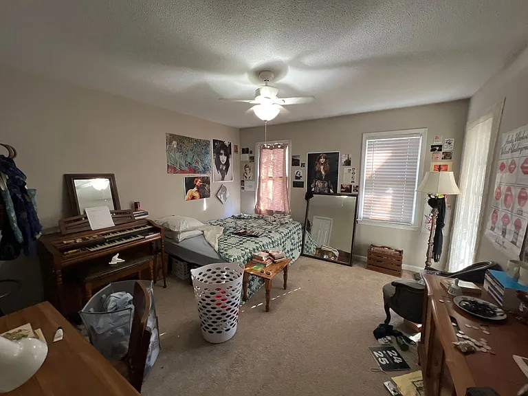 345 Research Dr — Photo 9