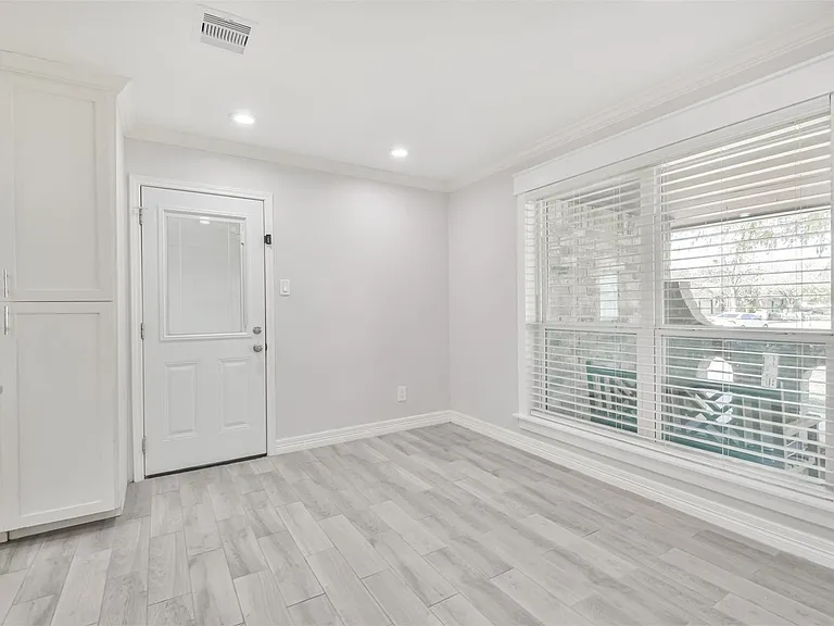 7623 Yellow Pine Dr — Photo 19