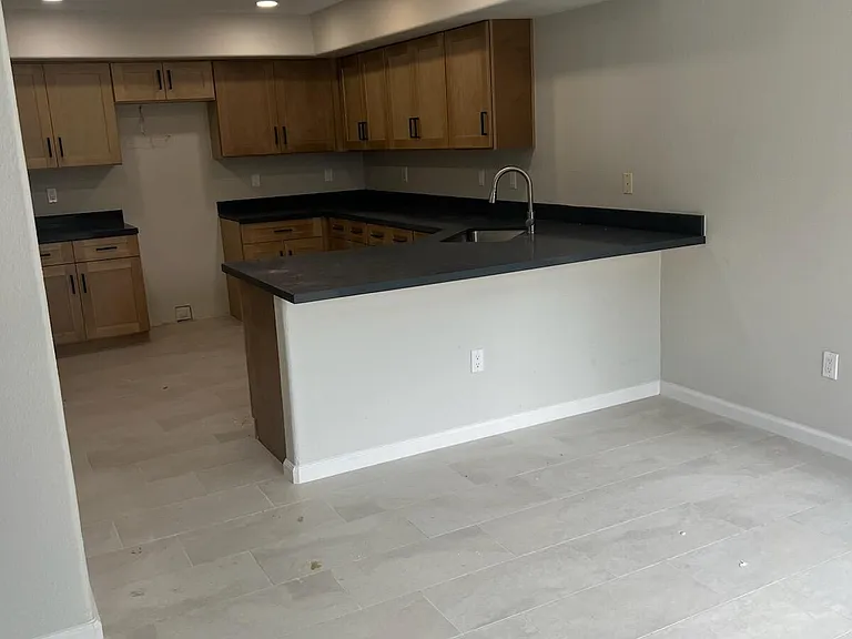 1125 W Sandy Banks — Photo 2