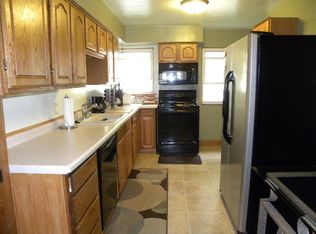 3015 Maple Dr, La Crosse, WI 54601