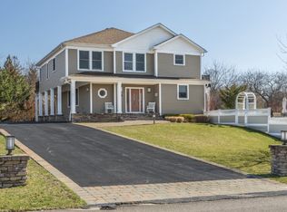 45 Gilbert Rd, Montauk, NY 11954