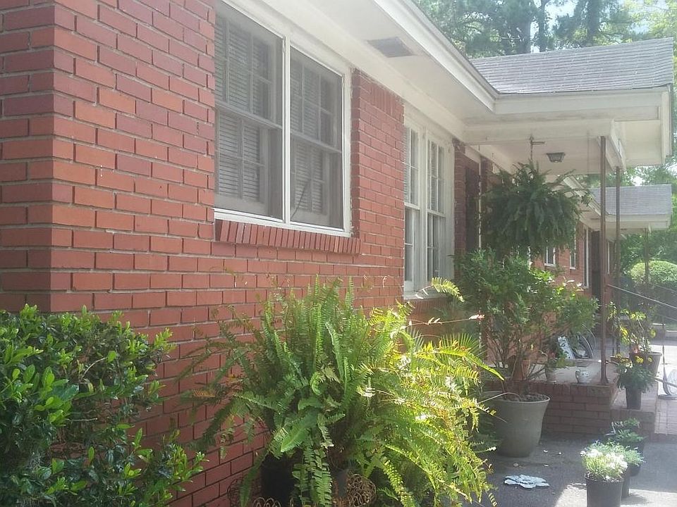 2nd image of 1631 Pearlott St