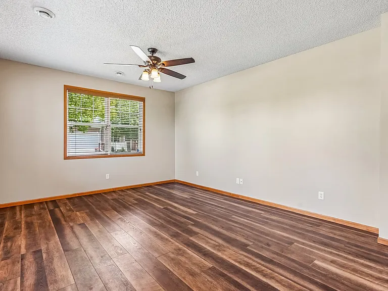 1912 Rose Way #601 — Photo 5