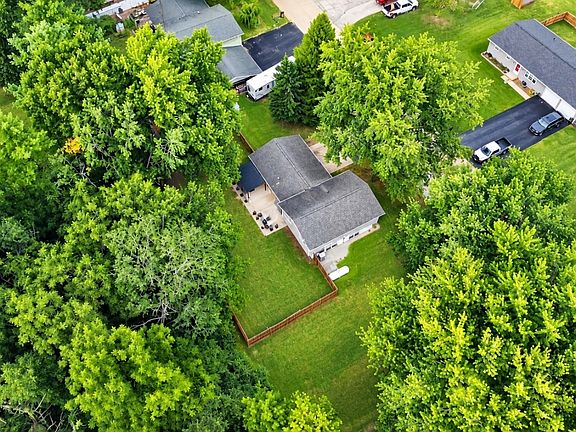 3rd image of 3457 Nancy Ln