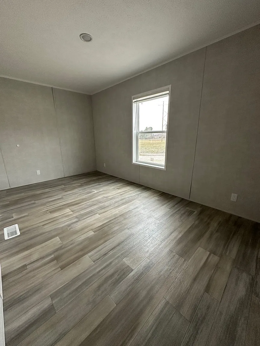 1138 South Prairie Street - 1 — Photo 2