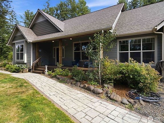 5th image of 230 Riley Court